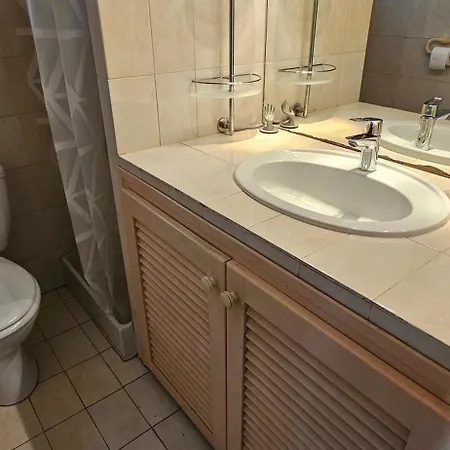 Lea-vue Panoramique- Clim-wifi- A Pieds *