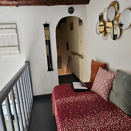 Lea-vue Panoramique- Clim-wifi- A Pieds *